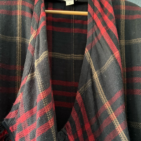 Lucky Brand: Holiday Plaid Fringe Cardigan. Perfect holiday sweater! - Picture 4 of 4